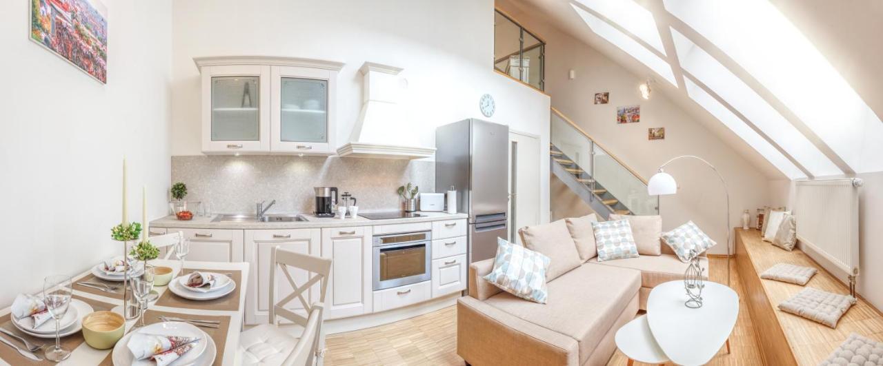 Modern Apartment Charvatova 프라하 외부 사진
