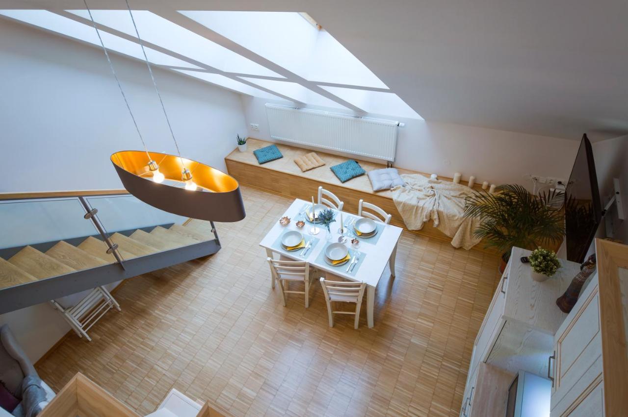 Modern Apartment Charvatova 프라하 외부 사진