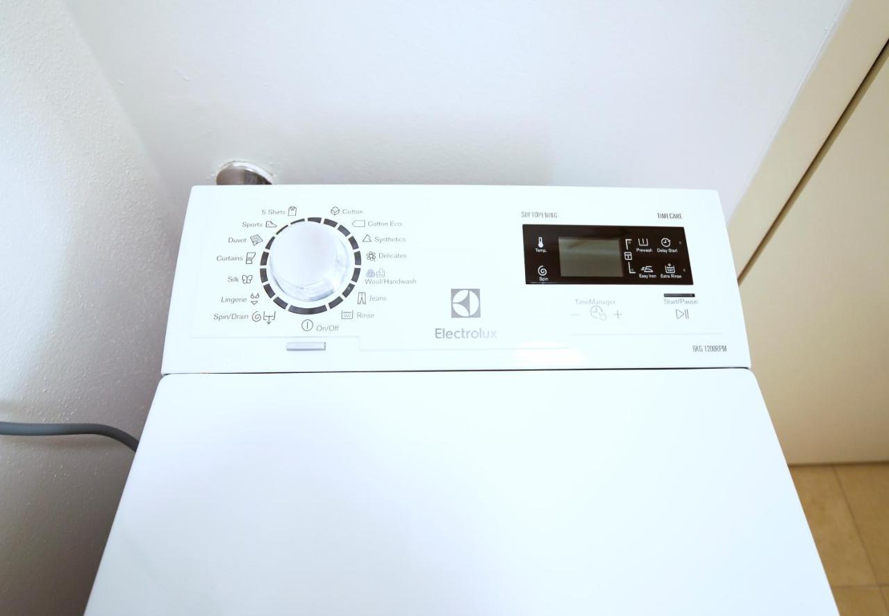 Modern Apartment Charvatova 프라하 외부 사진