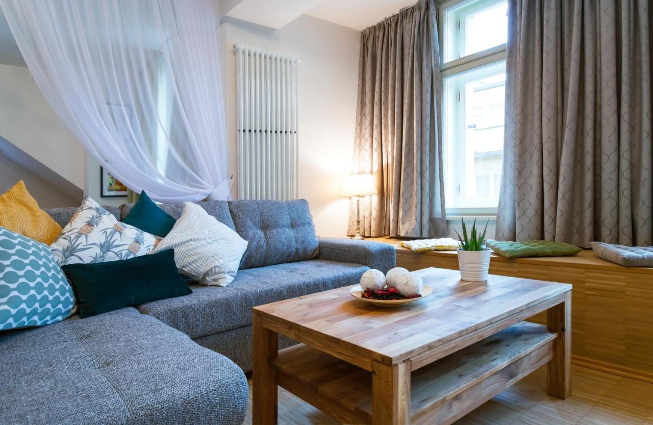 Modern Apartment Charvatova 프라하 외부 사진