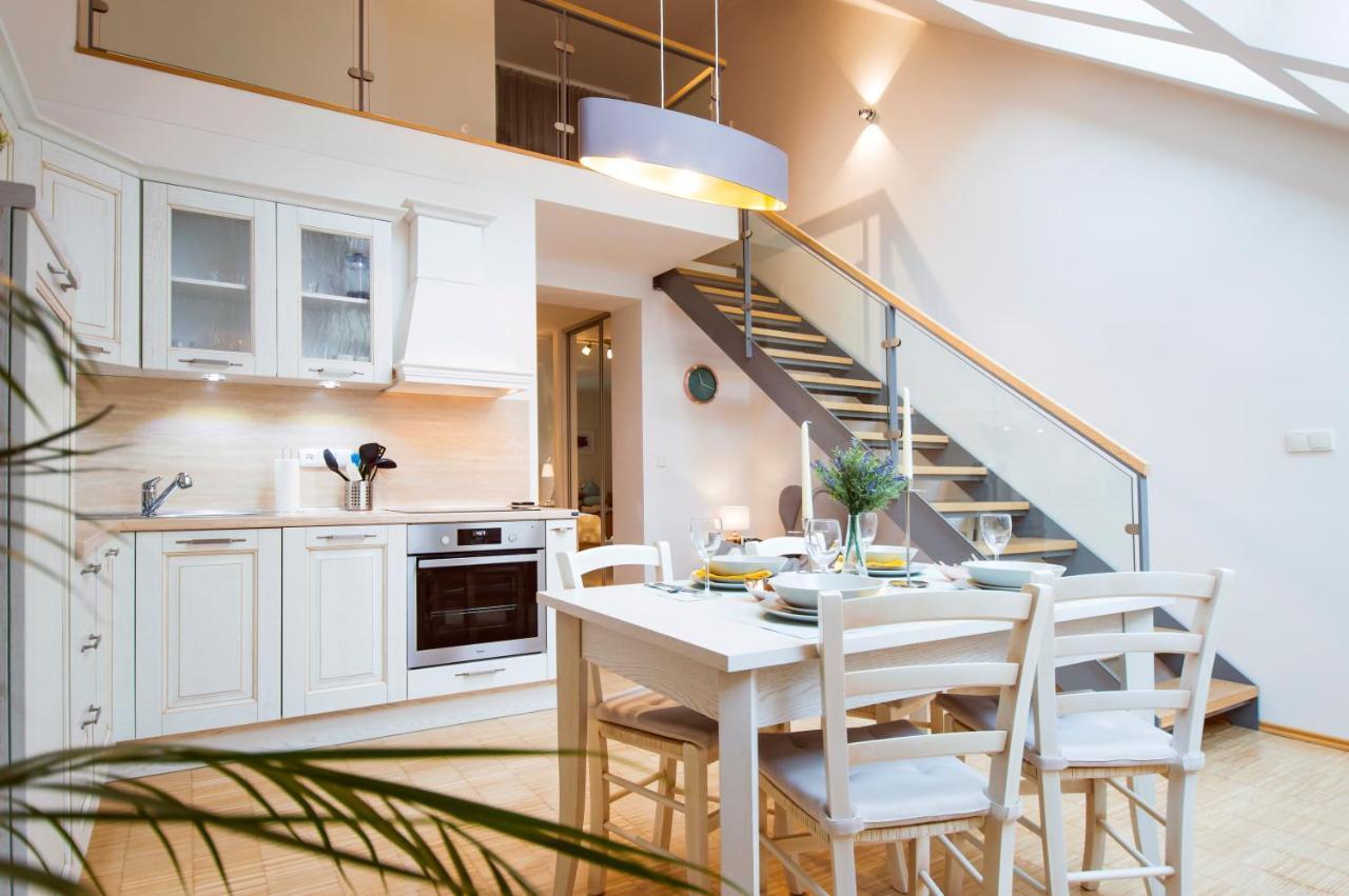Modern Apartment Charvatova 프라하 외부 사진