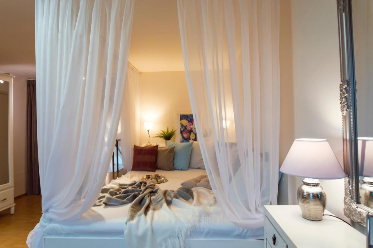 Modern Apartment Charvatova 프라하 외부 사진